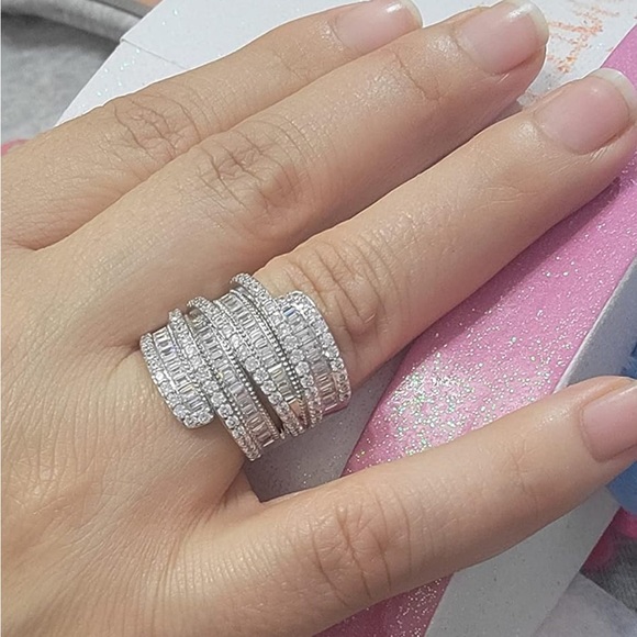 New 6.4 CT Sterling Silver Diamond Ring - Picture 5 of 6